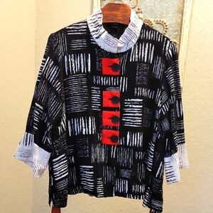 Ali Miles Black And White Top with Red Highlights Size 1X